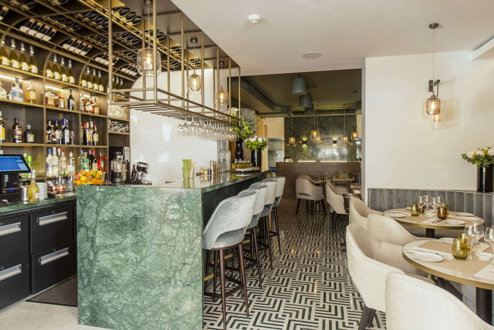 KOMO Restaurant I Tania Architecte d'intérieur Monaco